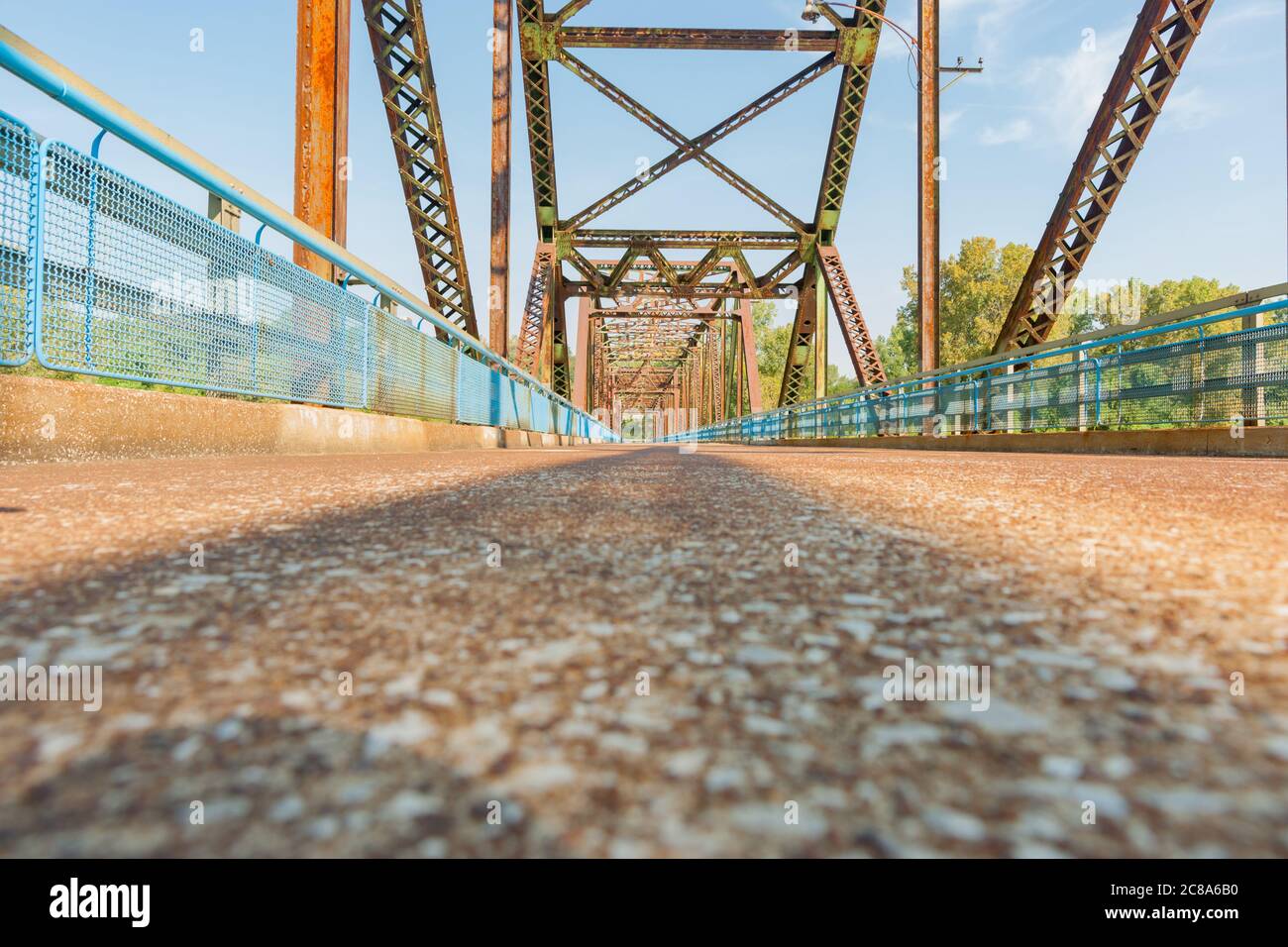 En partant à distance du rez-de-chaussée, le pont Old Chain of Rocks et la structure sur la route 66 St Louis Missouri USA Banque D'Images