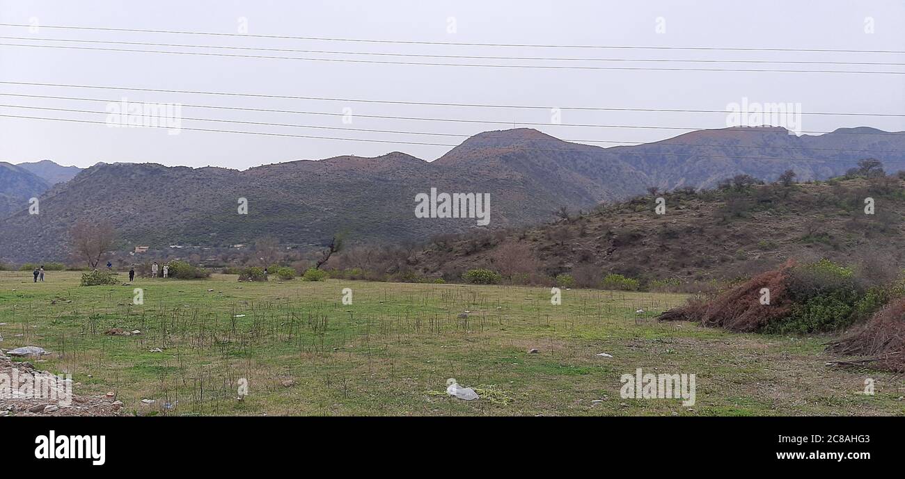 Un magnifique village entre le barrage de Bhasha et le barrage de