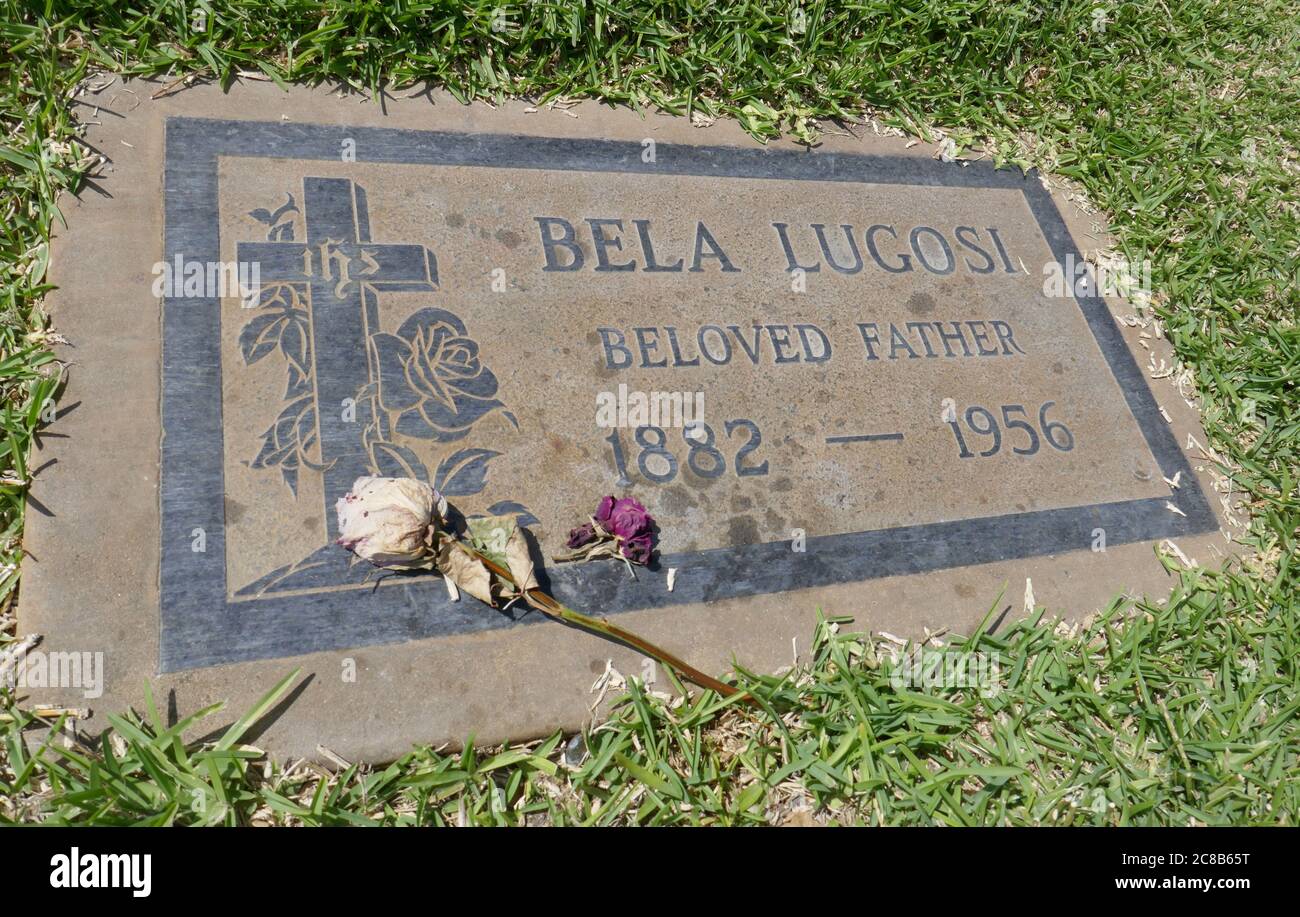 Culver City, Californie, États-Unis 22 juillet 2020 UNE vue générale de l'atmosphère de la tombe de Bela Lugosi dans la section Grotto au cimetière de Sainte-Croix le 22 juillet 2020 à Culver City, Californie, États-Unis. Photo par Barry King/Alay stock photo Banque D'Images