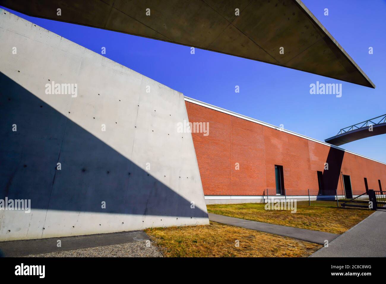 Vitra Design Museum, le poste d'incendie par l'architecte Zaha Hadid. Weil am Rhein, Allemagne. Banque D'Images