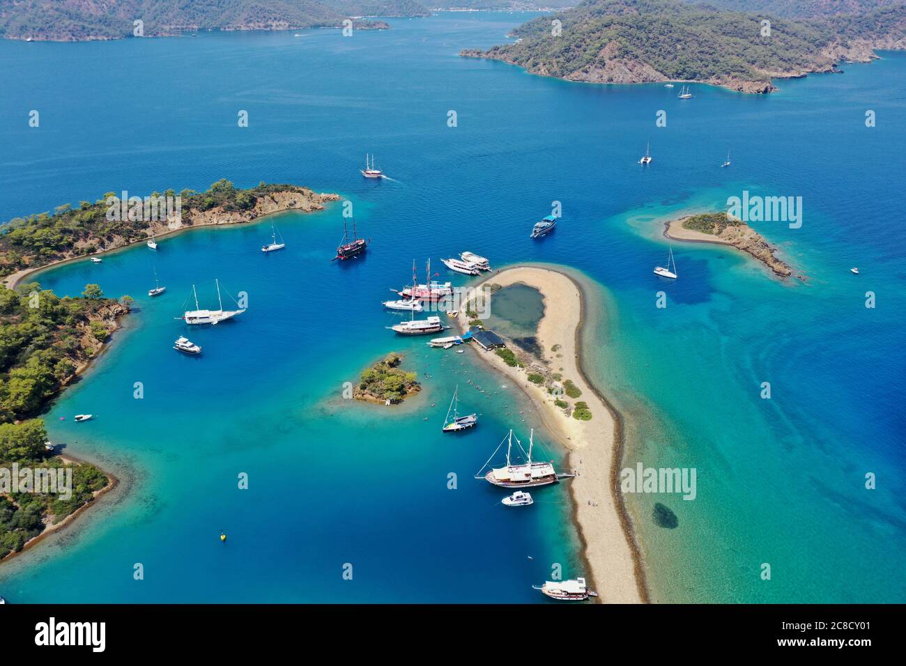 Vue aérienne des îles Yassıca de Gocek Fethiye Turquie. Banque D'Images