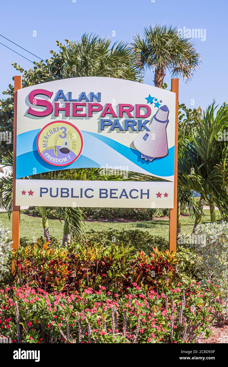 Cocoa Beach Florida,plages publiques de plage,Alan Shepard Park,panneau,logo,astronaute,honneur,reconnaissance,pionnier de l'espace,Apollo 14,projet Mercury,visiteurs Banque D'Images