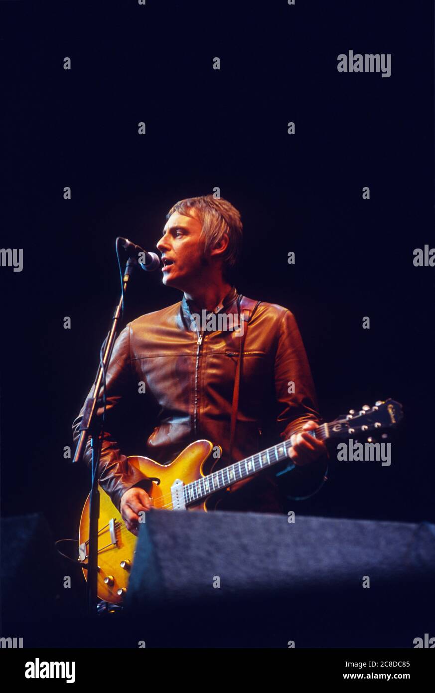 Paul Weller se déroule au Virgin V Festival V2000, Hylands Park, Chelmsford, Essex, Royaume-Uni. Banque D'Images