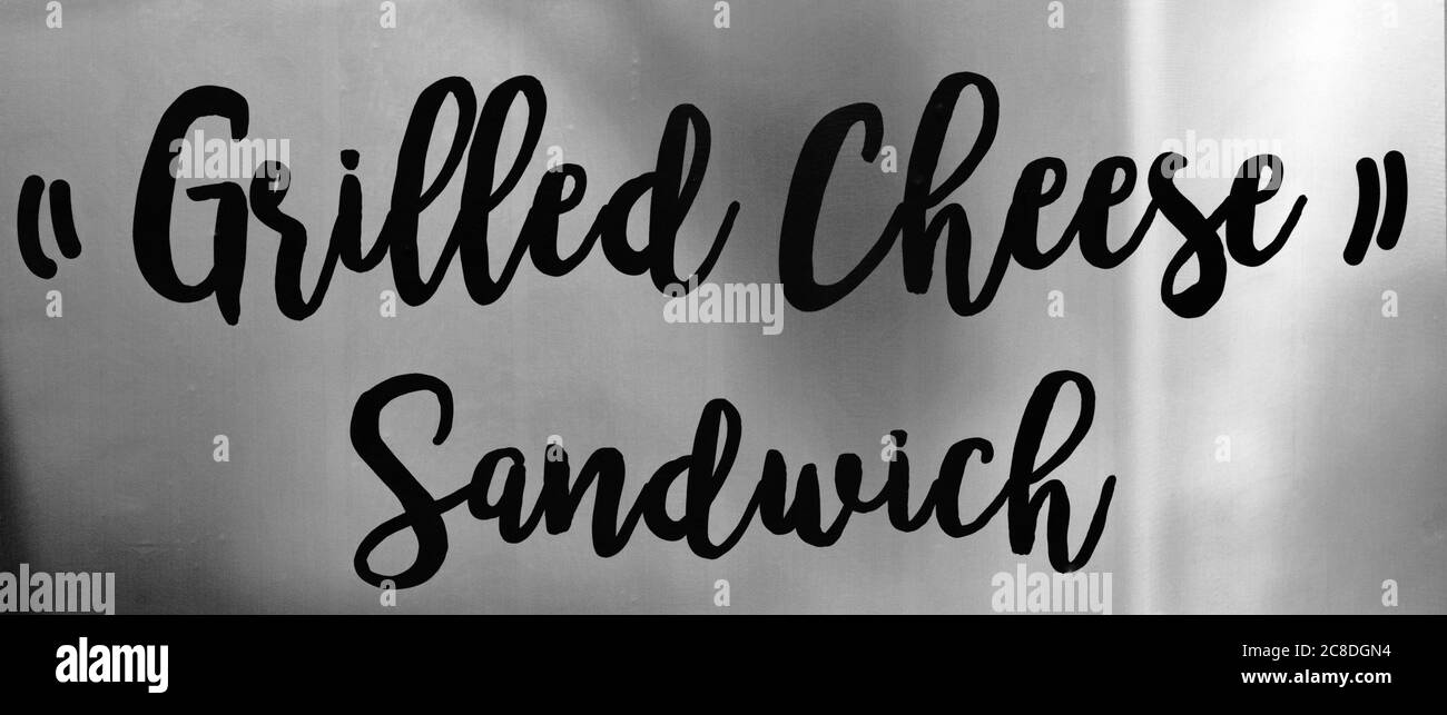 Affiche « sandwich au fromage grillé » sur fond gris Banque D'Images