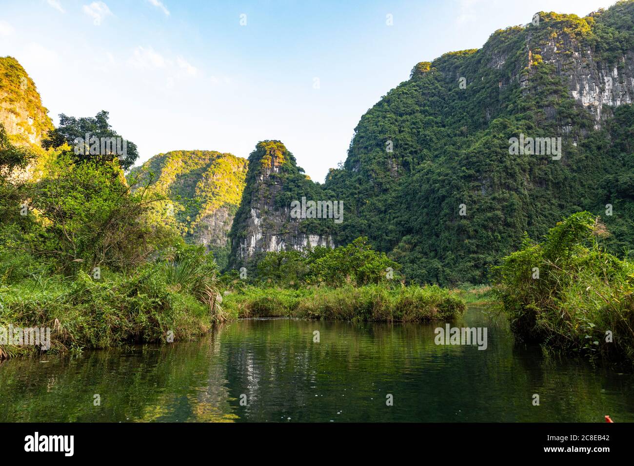 Vietnam, montagnes Limestone à Trang un complexe de paysage pittoresque Banque D'Images