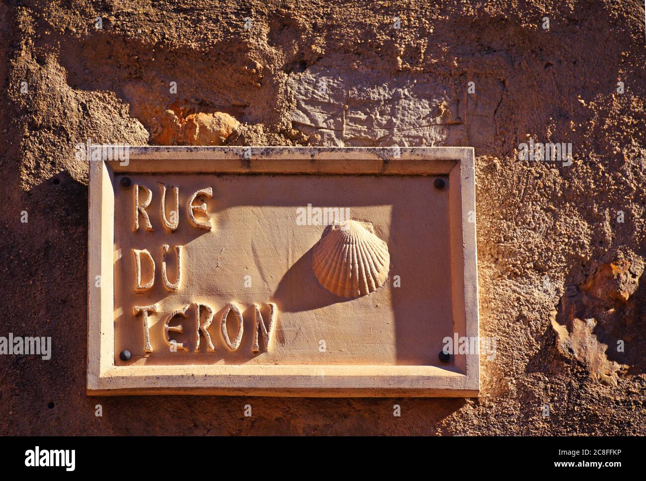 Rue du Teron, chemin de Saint-Jacques, chemin de Compostelle, patrimoine mondial de l'UNESCO, France, Herault, Saint Guilhem le désert Banque D'Images