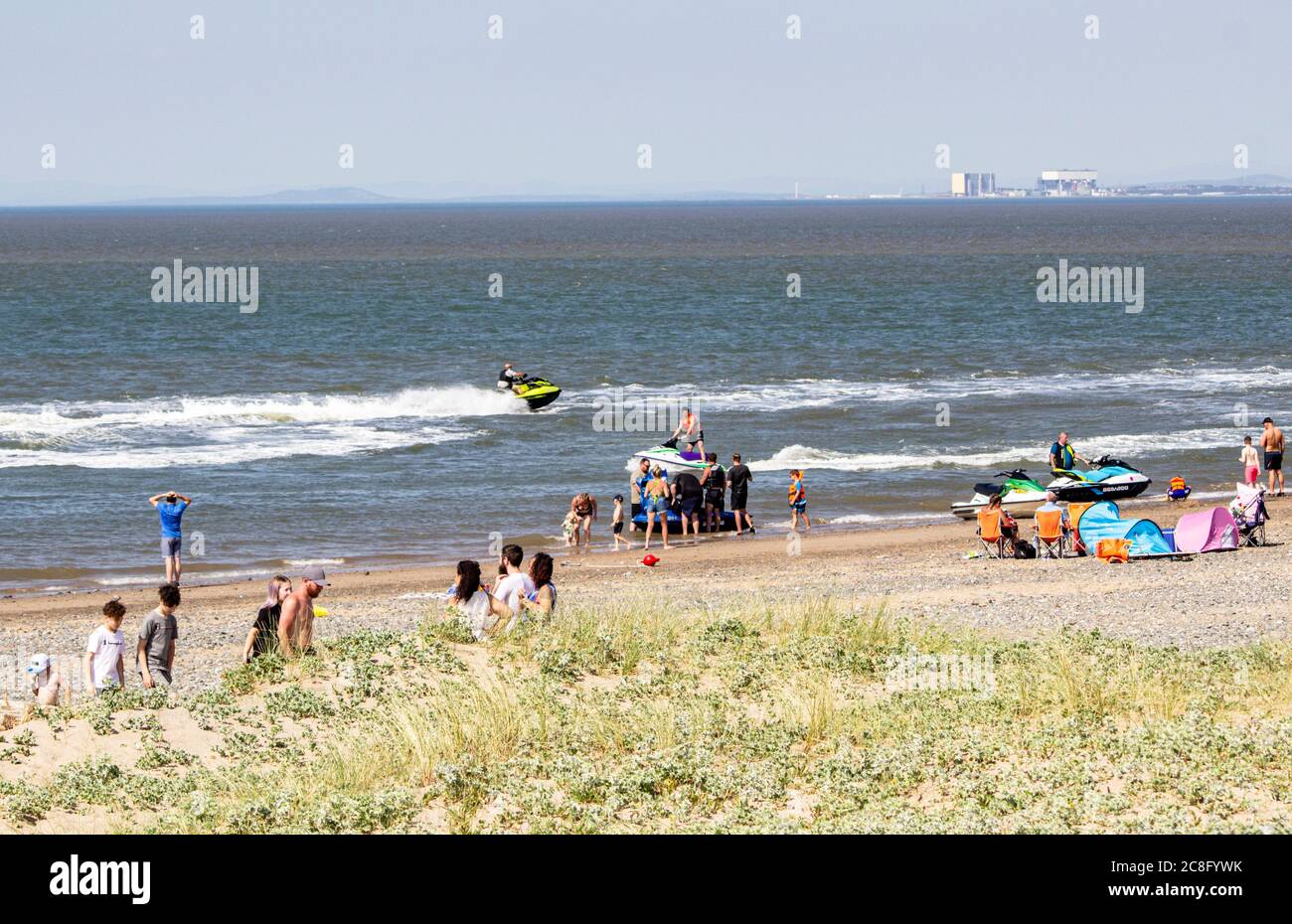 Activités sur la plage de Fleetwood, dont Jet Sky's. Banque D'Images