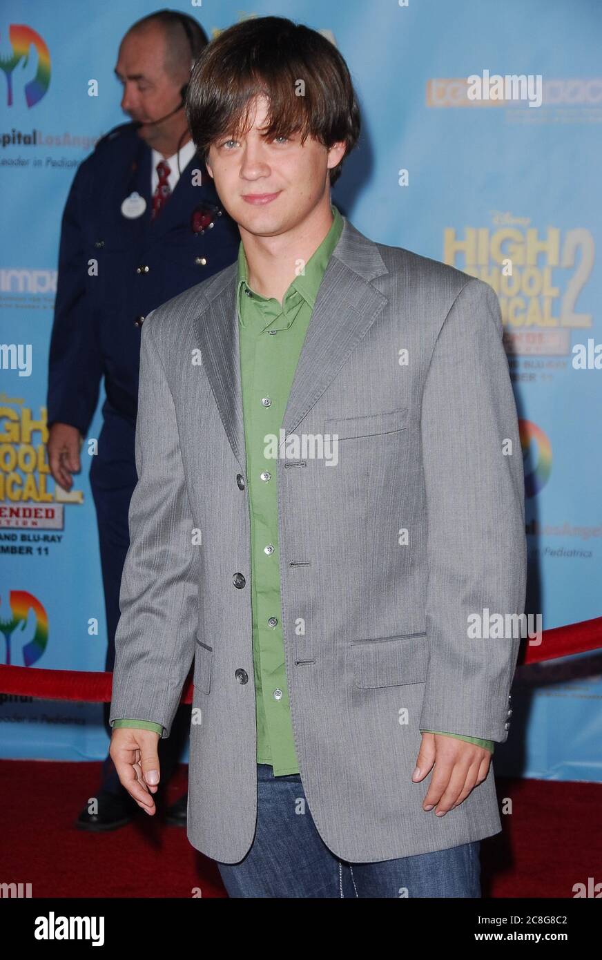 Jason Earles à l'école secondaire musical 2: Extended Edition DVD Release Premiere tenue au théâtre El Capitan à Hollywood, CA. L'événement a eu lieu le lundi 19 novembre 2007. Photo par: SBM / PictureLux - référence du fichier # 34006-11917SBMPLX Banque D'Images
