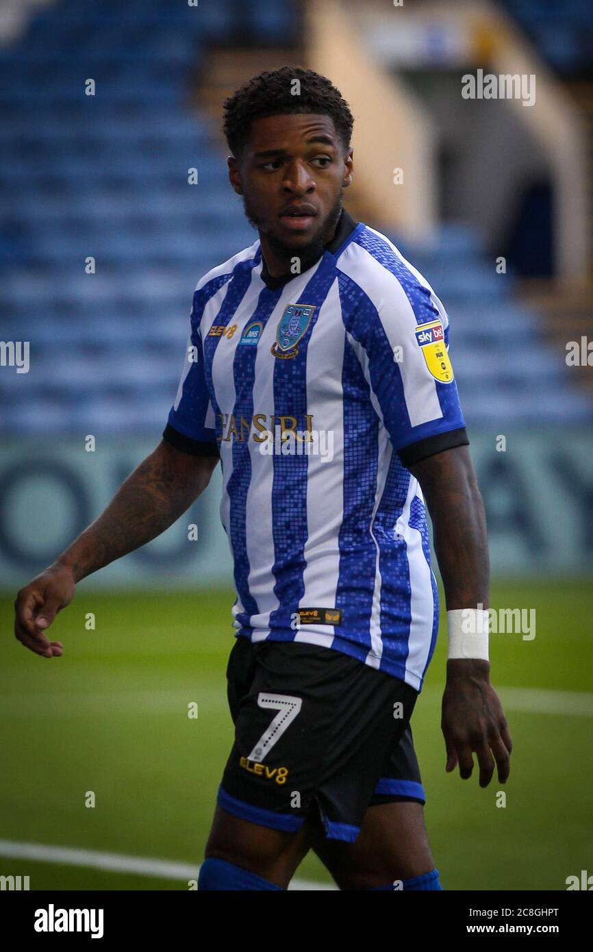 SHEFFIELD, ANGLETERRE. 22 JUILLET - mercredi de Kadeem Harris de Sheffield en action pendant le match de championnat Sky Bet entre Sheffield mercredi et Middlesbrough à Hillsborough, Sheffield, le mercredi 22 juillet 2020. (Crédit : Mark Fletcher | ACTUALITÉS MI ) Banque D'Images