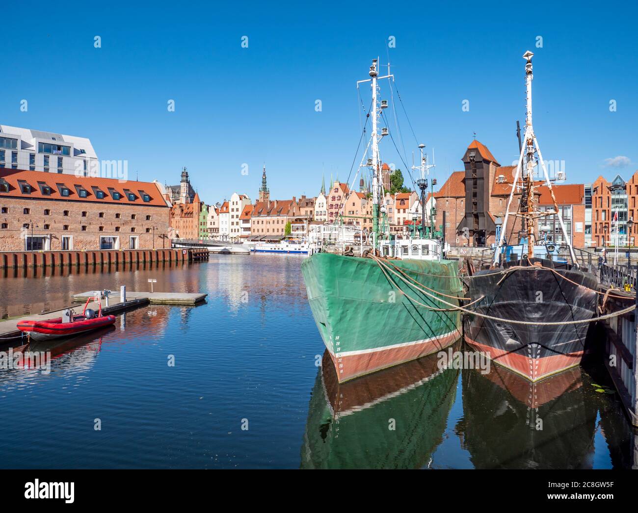 Vue sur le port de Gdansk en Pologne Banque D'Images