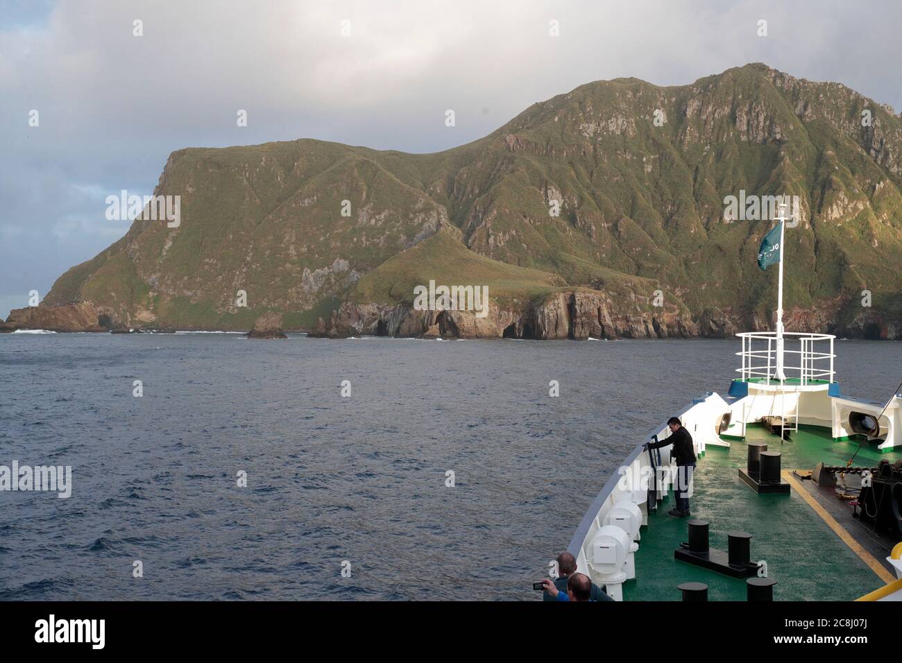 Précol du navire de croisière expédition 'Plancius' et de l'île Nightingale, Tristan Da Cunha Group, Océan Atlantique Sud 13th avril 2018 Banque D'Images