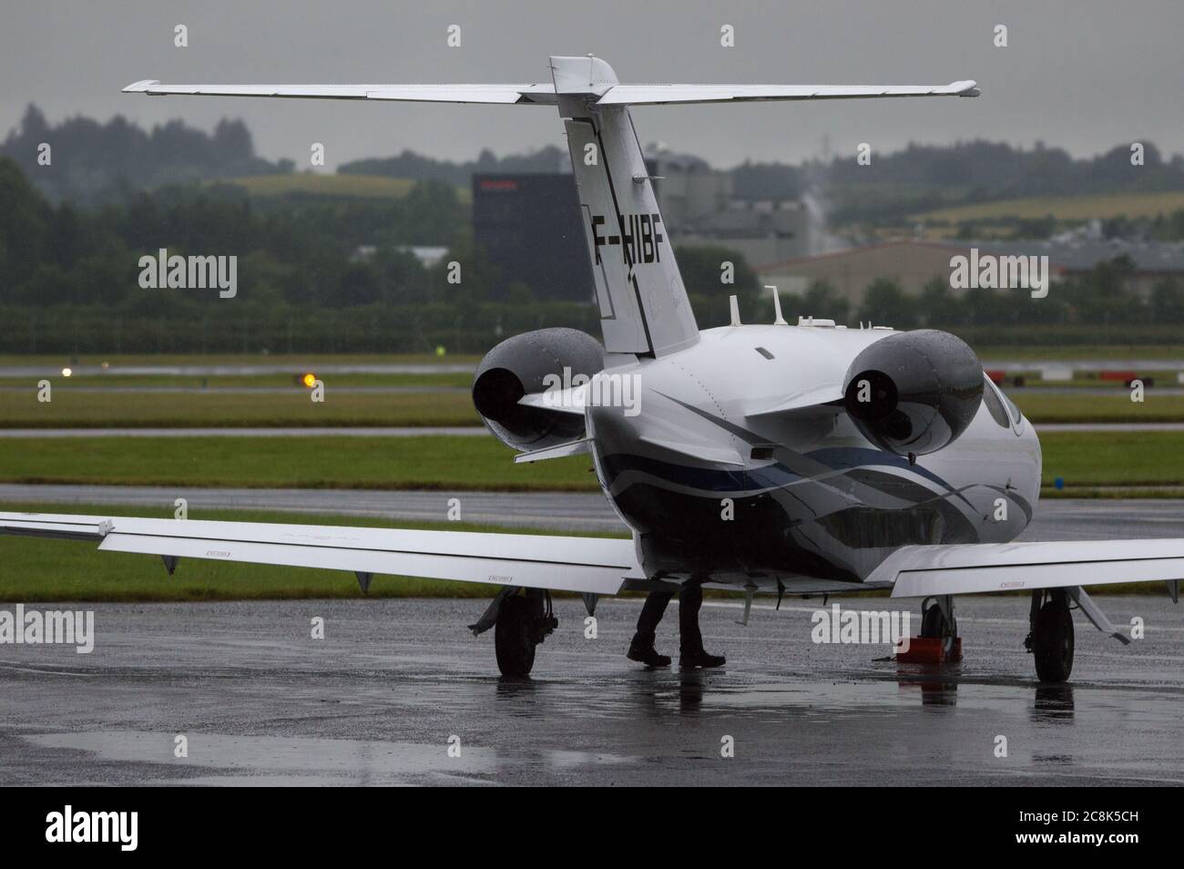 Glasgow, Écosse, Royaume-Uni. 23 juillet 2020. Photo : un Cessna 510 Citation Mustang privé biz jet (reg F-HIBF) vu à l'aéroport de Glasgow. Crédit : Colin Fisher/Alay Live News. Banque D'Images