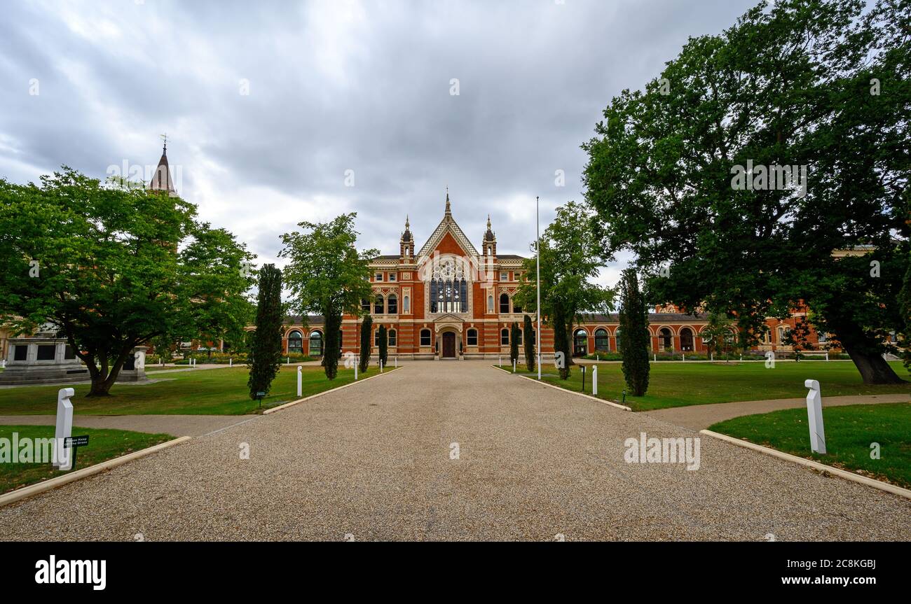 École de garçons de Dulwich College. Vue panoramique sur le Grand Hall (l'un des bâtiments de Barry) et le terrain de l'école. Dulwich est dans le sud de Londres. Banque D'Images