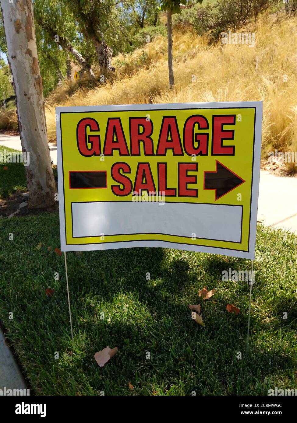 Vente De Garage Banque D Image Et Photos Alamy Vente De Garage Banque D Image Et Photos Alamy