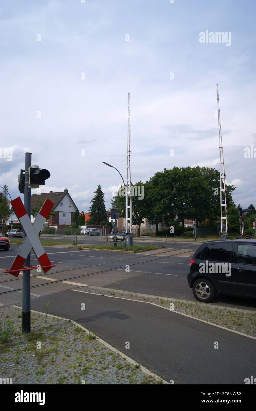 Bahnübergang an der Falkenseer Chaussse im Falkenhagener Feld à Berlin-Spandau Banque D'Images