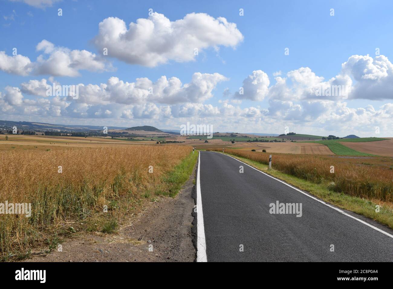 Le chemin à travers l'Eifel Banque D'Images
