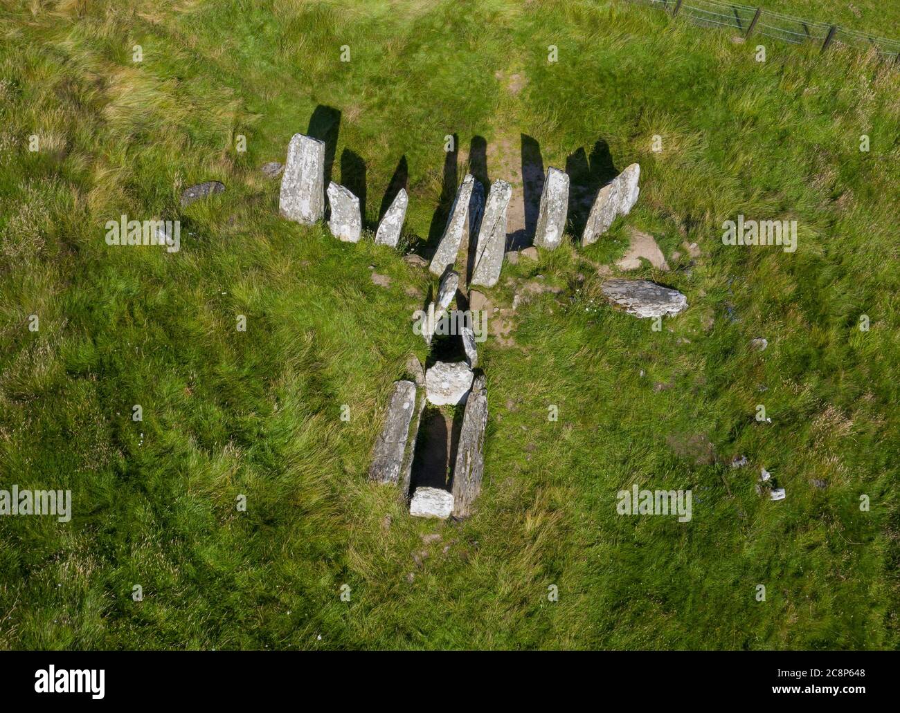 Vue aérienne des pierres debout Cairn Holy 1 et du site de la Chambre Burial près de Carsluith, Newton Stewart, Dumfries et Galloway, Écosse Banque D'Images