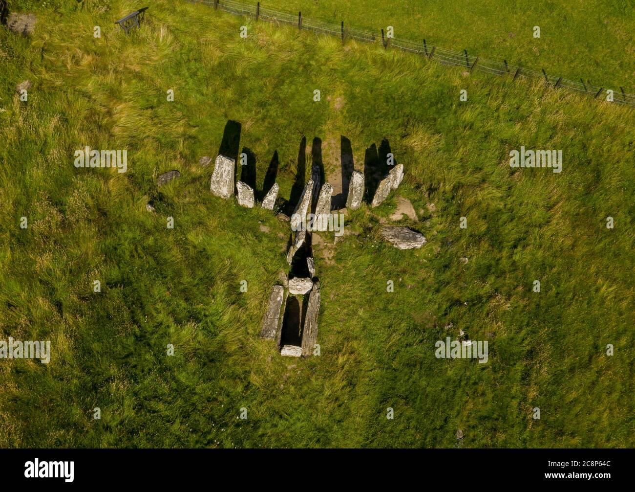Vue aérienne des pierres debout Cairn Holy 1 et du site de la Chambre Burial près de Carsluith, Newton Stewart, Dumfries et Galloway, Écosse Banque D'Images