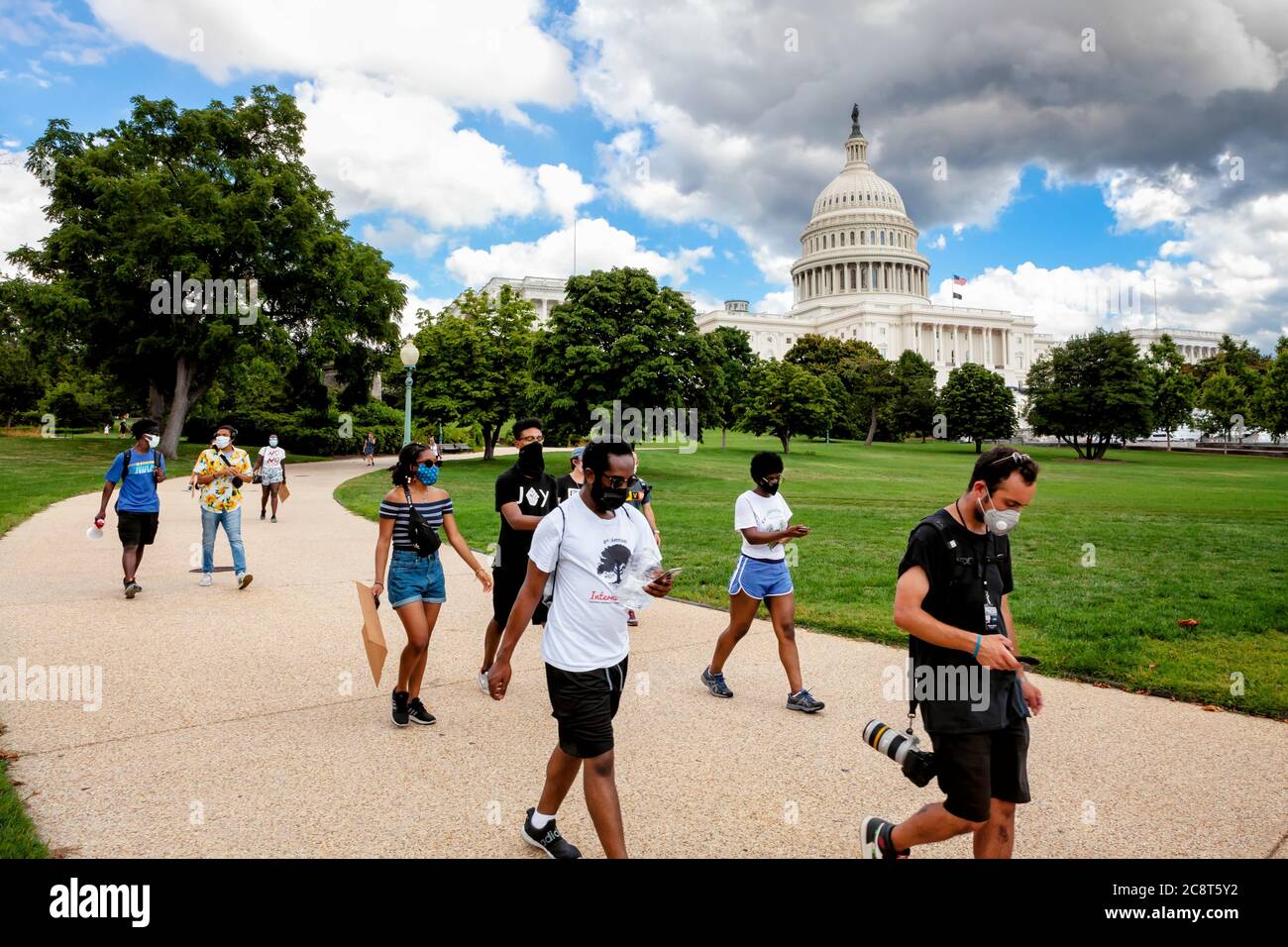 Les manifestants quittent le Capitole des États-Unis dans la fermeture de la marche du Capitole par le quartier de la liberté, Washington, DC, États-Unis Banque D'Images