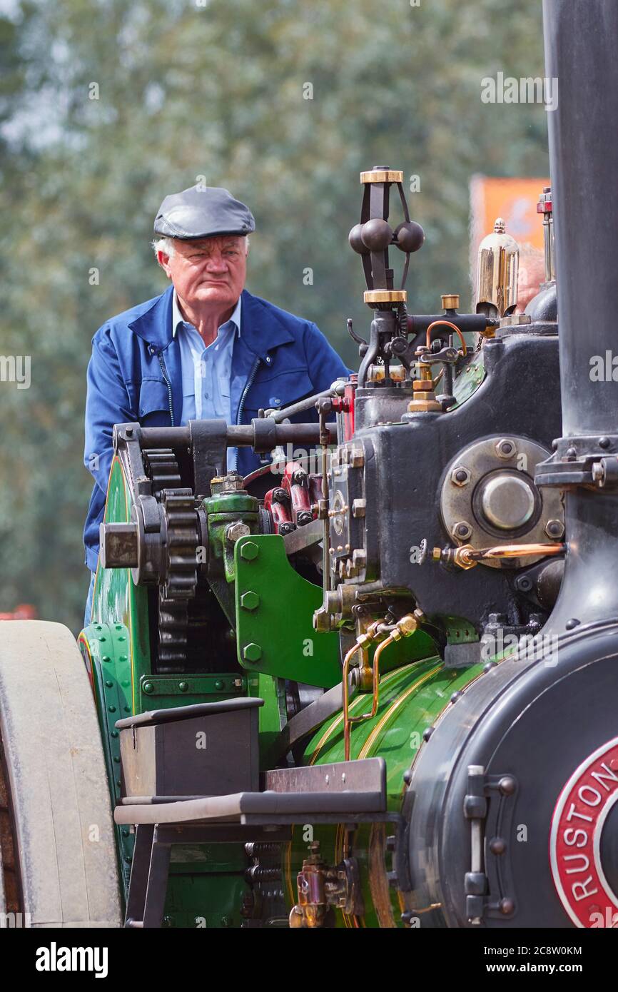 Un moteur de traction historique restauré exposé lors d'un spectacle agricole ; le Royal Bath and West Show, près de Shepton Mallet, Somerset, Grande-Bretagne. Banque D'Images