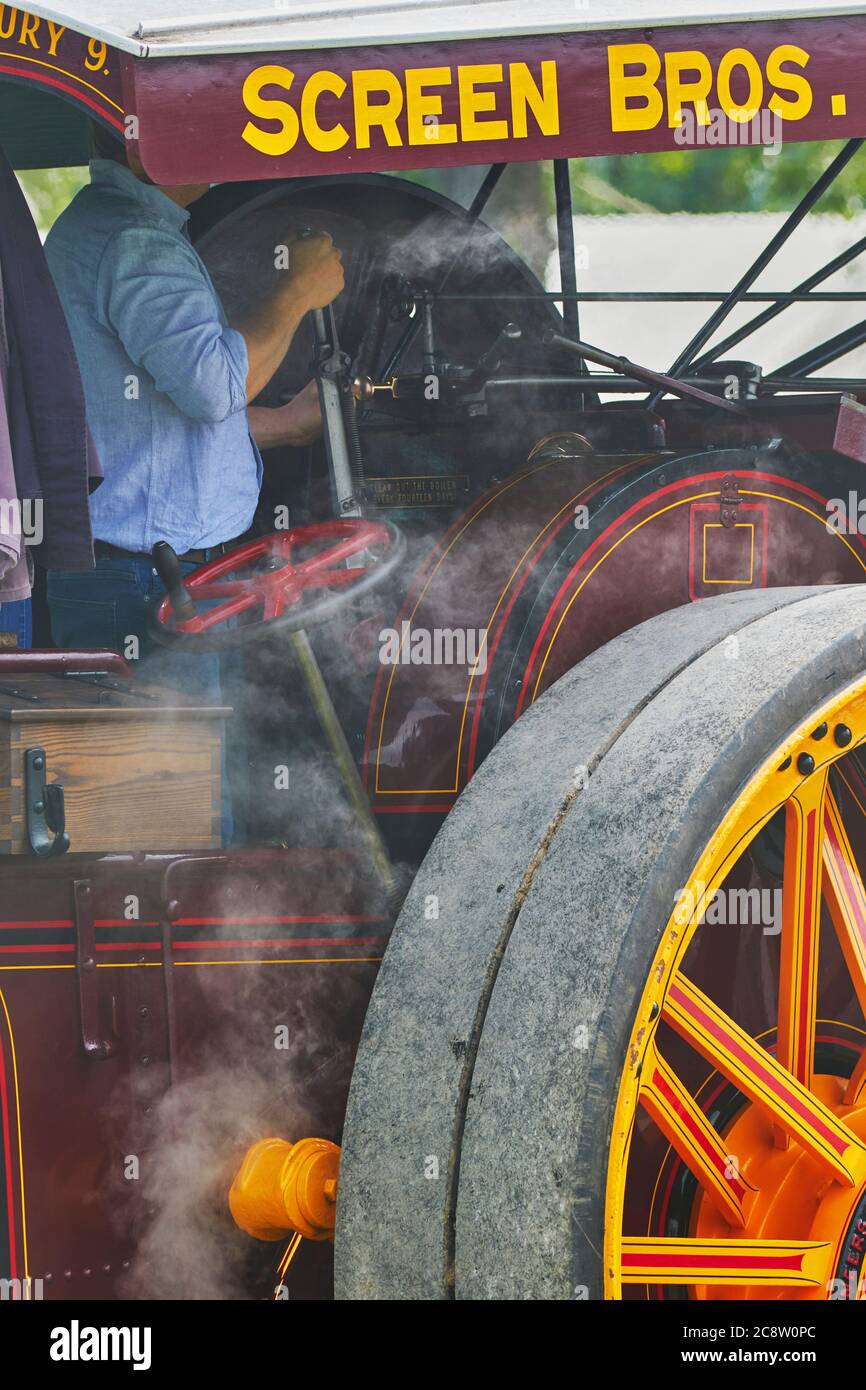 Un moteur de traction historique restauré exposé lors d'un spectacle agricole ; le Royal Bath and West Show, près de Shepton Mallet, Somerset, Grande-Bretagne. Banque D'Images