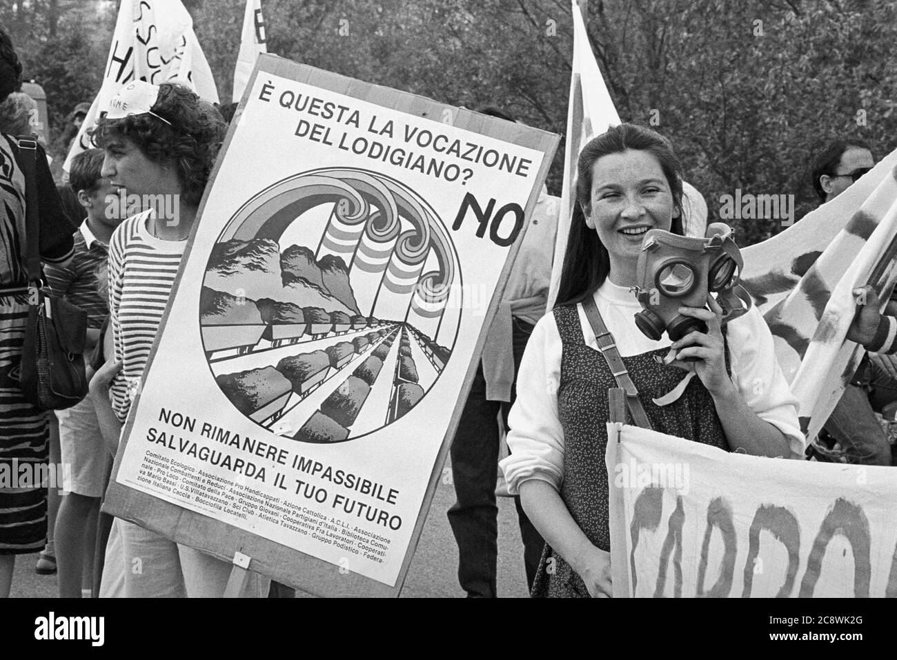 Lombardie, Italie, manifestation contre la centrale au charbon de Tavazzano (juin 1985) Banque D'Images