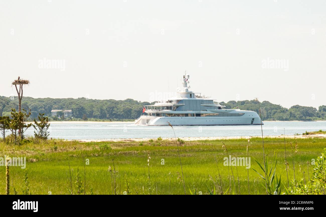 Le méga yacht l'Excellence V à Sag Harbor, NY Banque D'Images