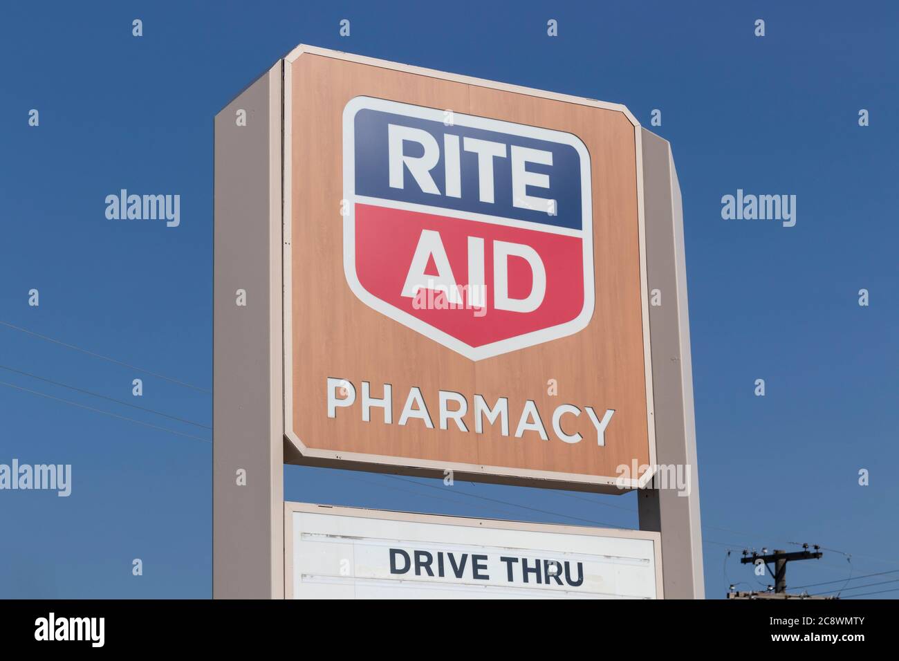 Delphos - Circa juillet 2020: Rite Aid Drug Store et pharmacie. Rite Aid est une chaîne de pharmacies vendant des biens de consommation, des médicaments en vente libre et des médicaments prescripteurs Banque D'Images