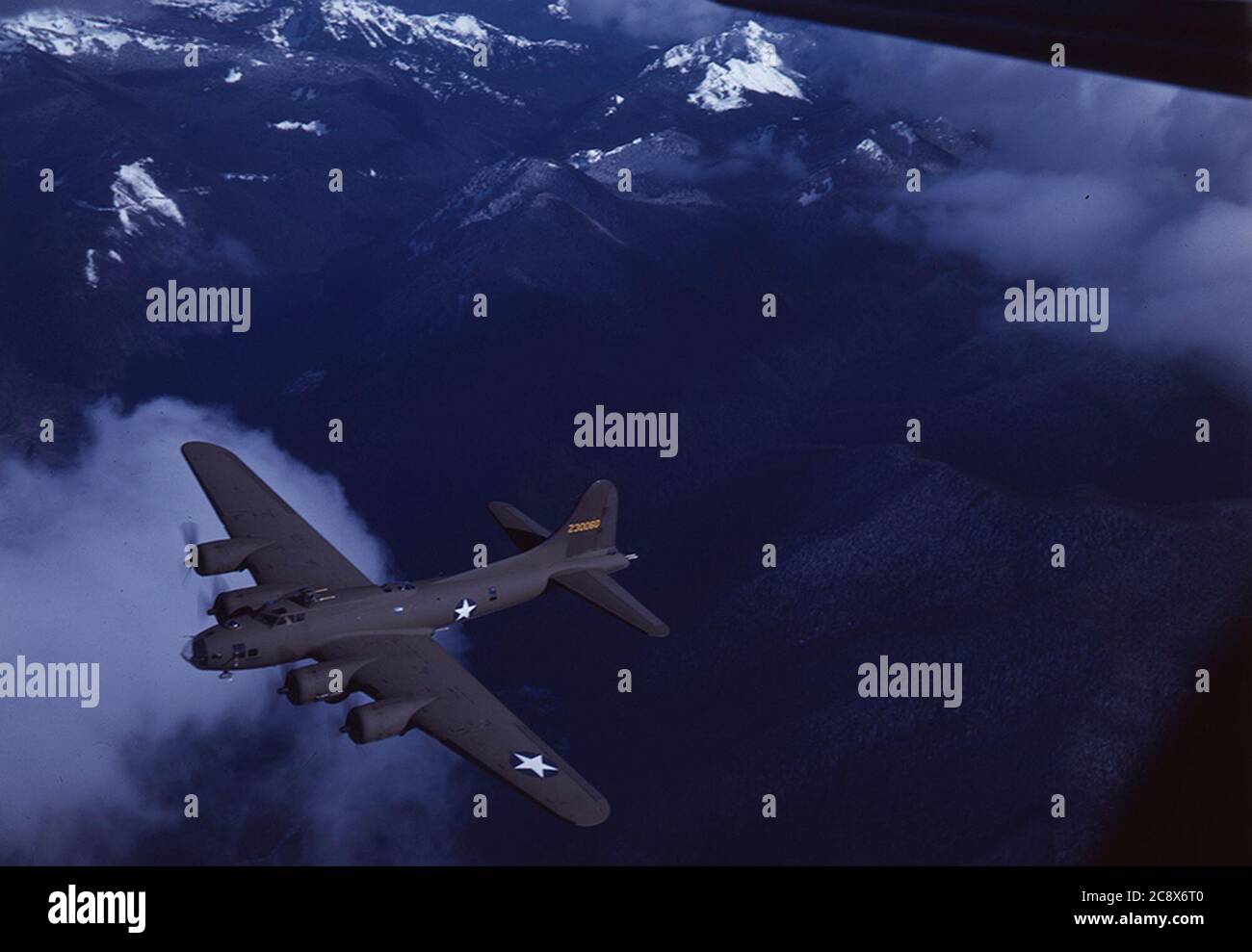 Forteresse volante boeing b 17f Banque de photographies et d’images à ...