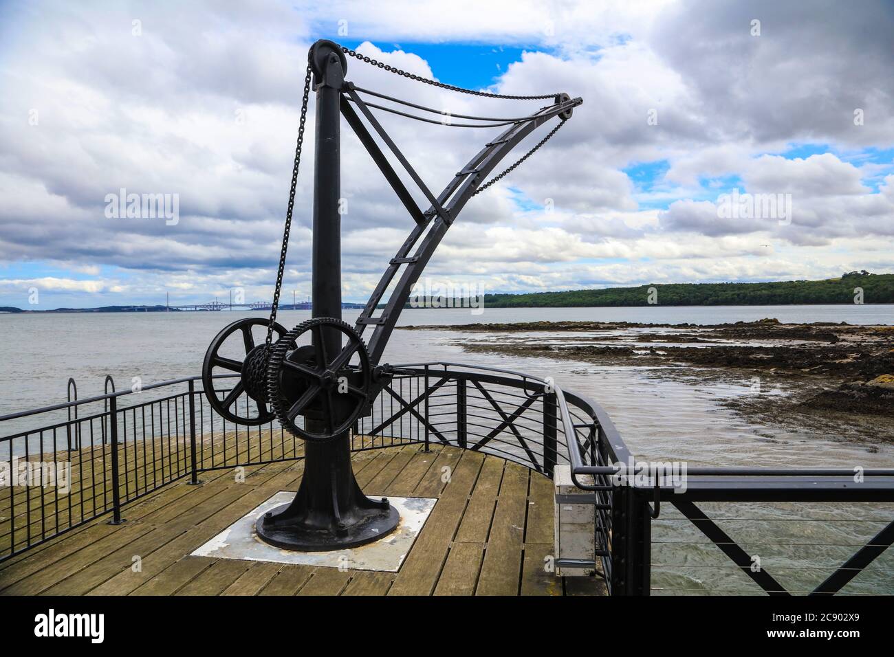 La forteresse du XVe siècle, le château de noirceur, est un lieu de tournage populaire sur la rive sud du Firth of Forth, Banque D'Images