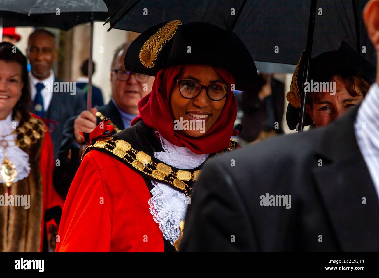 Les maires de Londres se rendent à l'église Bow Bells pour le PEarly Kings et le Queens Harvest Festival Service, Londres, Angleterre. Banque D'Images Les maires de Londres se rendent à l'église Bow Bells pour le PEarly Kings et le Queens Harvest Festival Service, Londres, Angleterre. Banque D'Images
