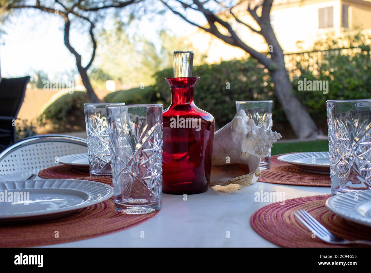 Sur une table extérieure à Scottsdale, Arizona. Banque D'Images