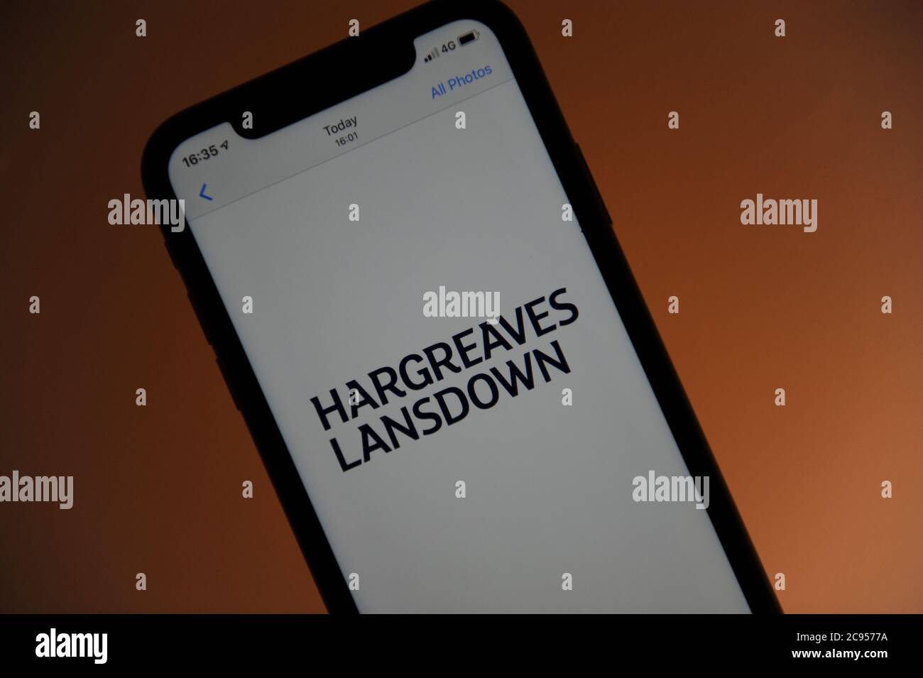 Hargreaves Landsdown vu sur un téléphone mobile Banque D'Images