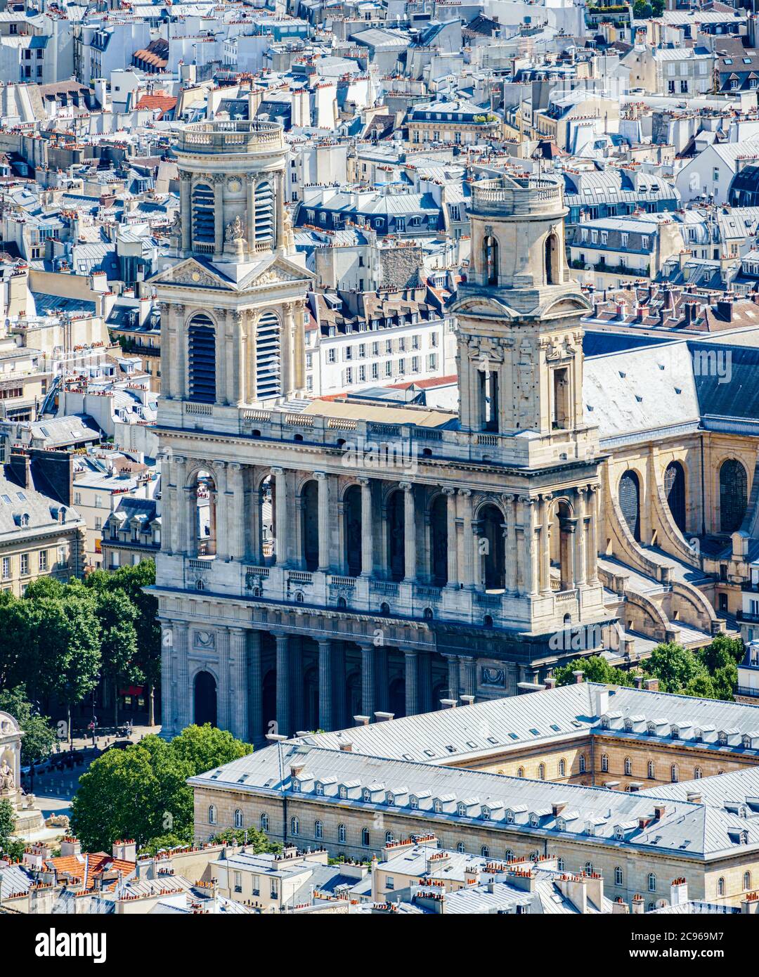 Vue aérienne de l'église de Saint-Sulpice, Paris, France Photo Stock