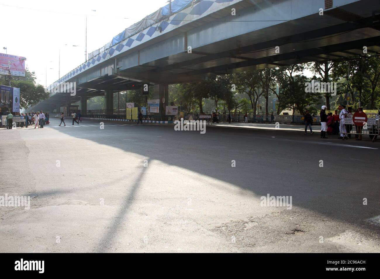 Kolkata, Bengale-Occidental/Inde - 29 décembre 2019 : survol de Park Street et route le jour d'hiver, à Park Street, Kolkata. Banque D'Images