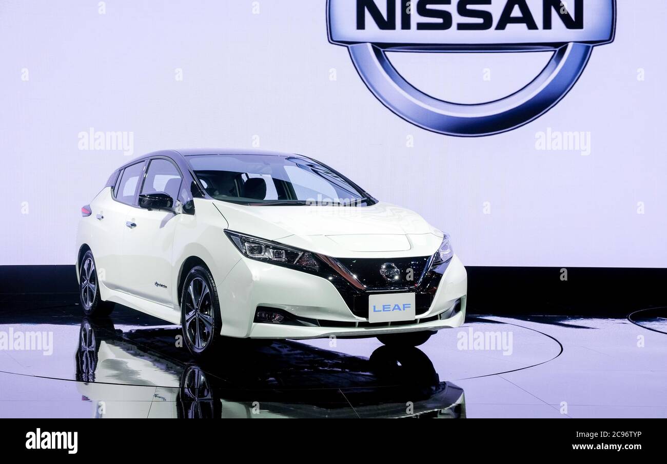 Nonthaburi-Thaïlande 28 NOV 2018: Nissan LEAF, exposition de voiture électrique à 100% d'émission nulle à l'exposition à la 35e Expo automobile internationale de Thaïlande 2018 Banque D'Images