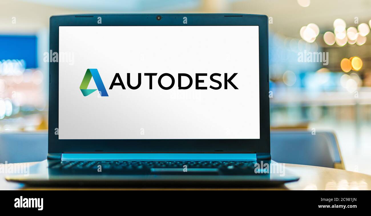 POZNAN, POL - 16 JUIN 2020 : ordinateur portable affichant le logo d'Autodesk, un fabricant américain de logiciels pour l'architecture, l'ingénierie, la construction Banque D'Images