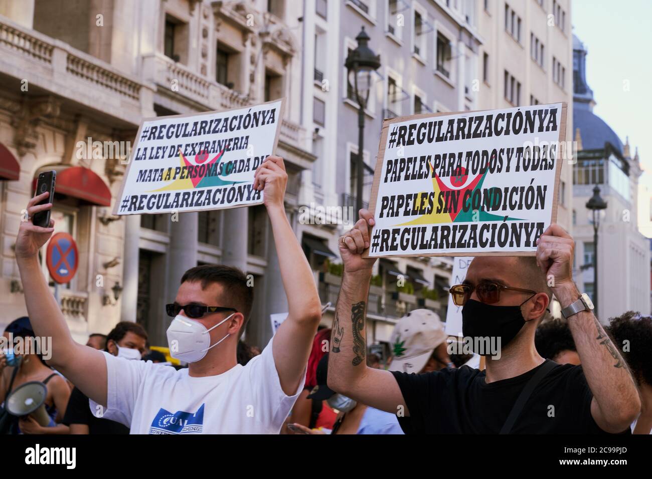 Des journaux pour tout le monde protestent Madrid le 19 juillet 2020 Banque D'Images