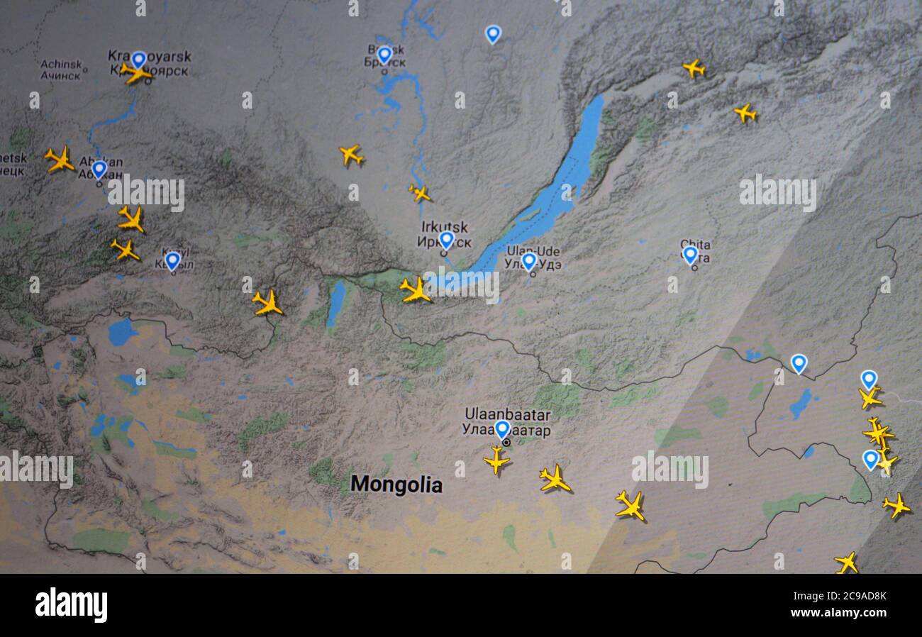 Trafic aérien au-dessus du lac Baikal, Russie et Mongolie (29 juillet 2020, UTC 12.08), sur Internet avec le site Flightracar 24, pendant la pandémie du coronavirus Banque D'Images