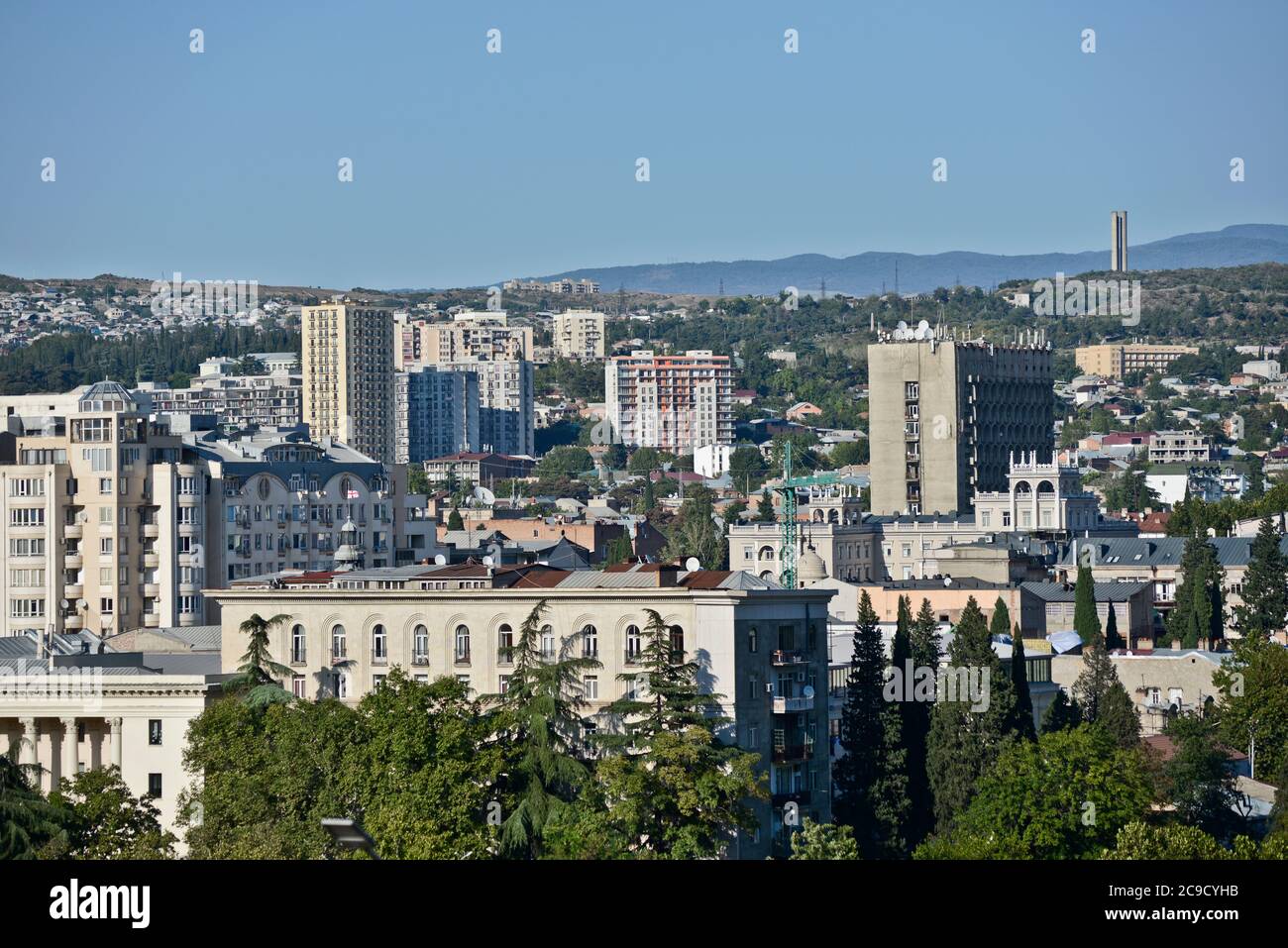 Horizon de Tbilissi, centre-ville et périphérie. République de Géorgie Banque D'Images