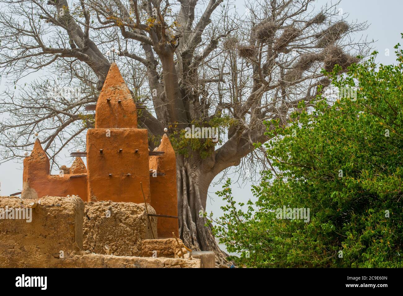 La mosquée en brique de mudbrick dans le village de Segoukoro (tribu Bambara) près de la ville de Segou dans le centre du Mali, Afrique de l'Ouest. Banque D'Images