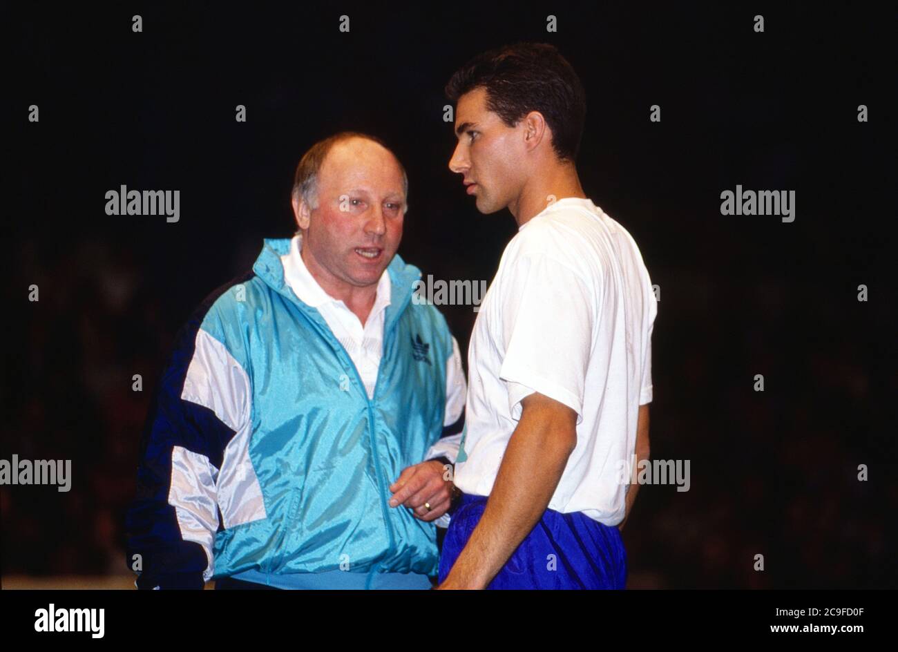 Tennis Gala zugunsten der Tore-Meinecke-Stiftung auf dem Rothebaum in Hamburg, Deutschland 1990, Gaststar: Uwe Seeler, Carl Uwe Charly Steeb Banque D'Images