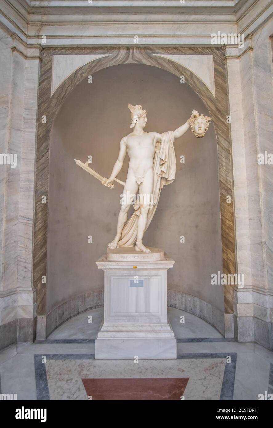 Les musées du Vatican sont une immense collection d'objets, de fresques, de peintures et de sculptures amassés par l'Église catholique tout au long des siècles Banque D'Images