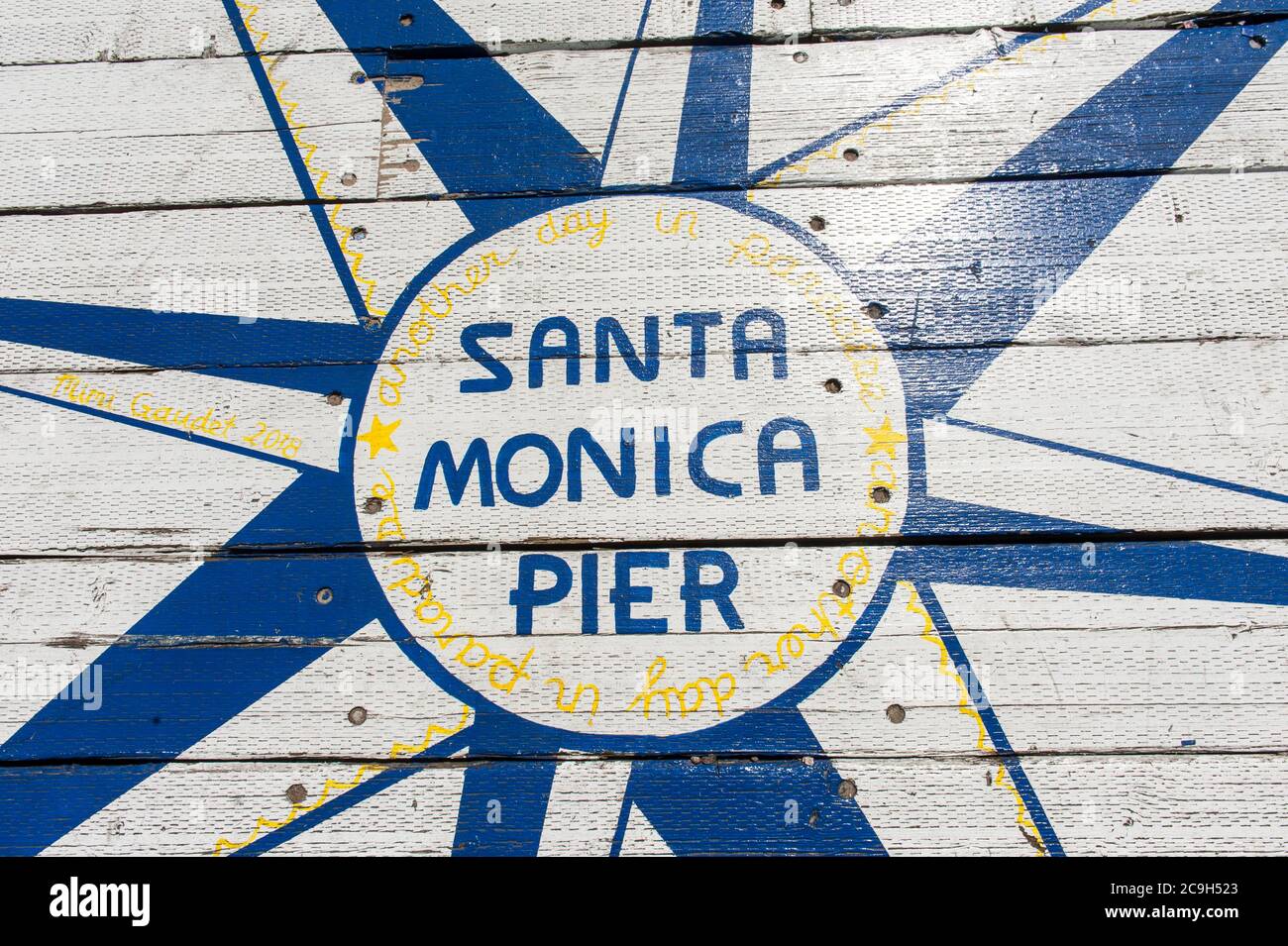 Peinture sur bois, lettrage Santa Monica Pier, Santa Monica, Los Angeles County, Californie, États-Unis Banque D'Images