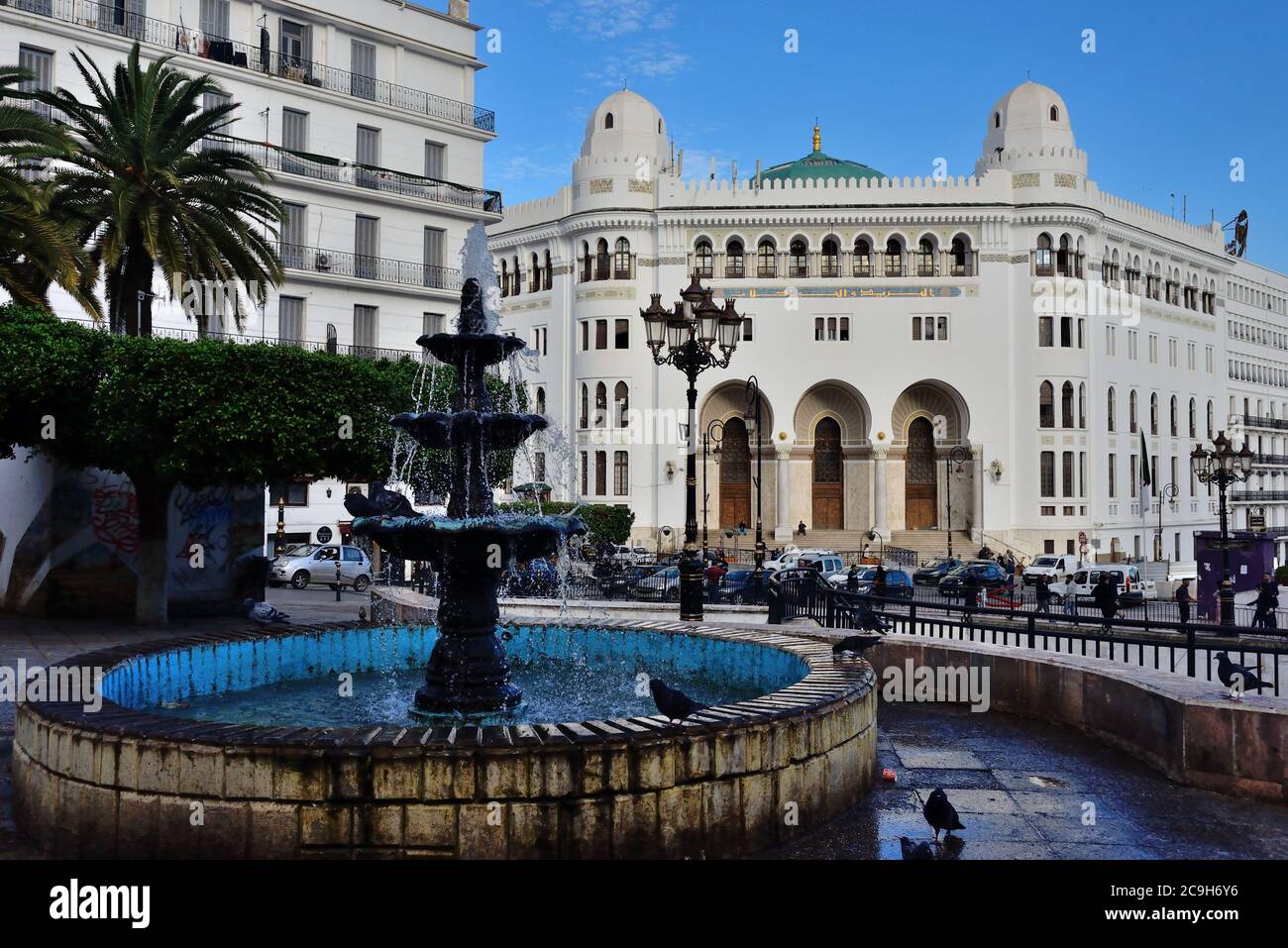 ALGER, CAPITALE DE L'ALGÉRIE, AFRIQUE DU NORD. ARCHITECTURE COLONIALE ART DÉCO Banque D'Images