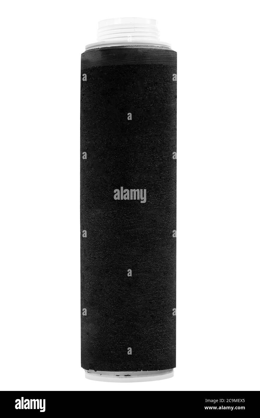 Le filtre pour le filtrage de l'eau potable une cartouche pour le système de purification de l'eau domestique sur un fond blanc. Banque D'Images