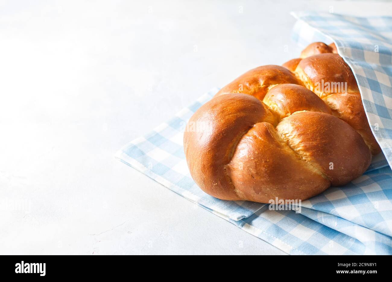 Pain au challah maison, sélection. Pain traditionnel Banque D'Images