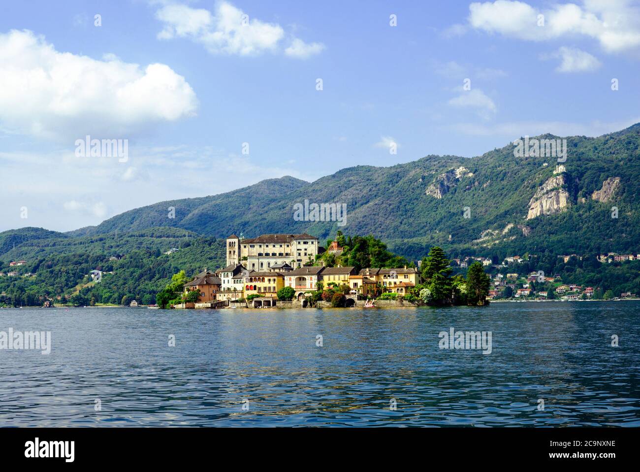 Lac d'Orta et l'île San Giulio Banque D'Images