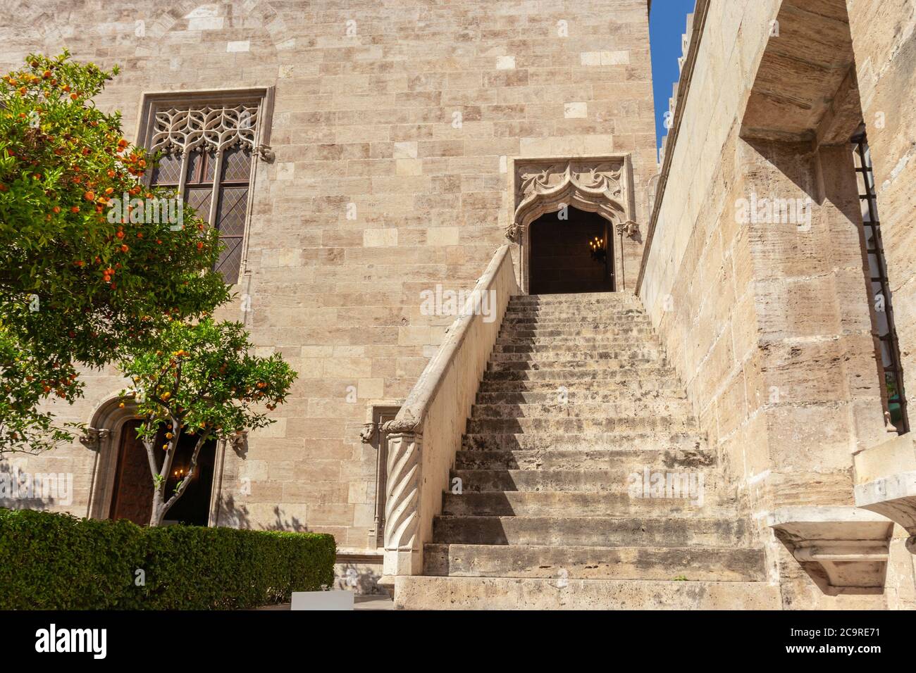 VALENCE, ESPAGNE - 15 JUILLET 2020 : la Llotja de la Seda ou Lonja de la Seda, Silk Exchange, est un bâtiment civil valencien de style gothique à Valence Banque D'Images