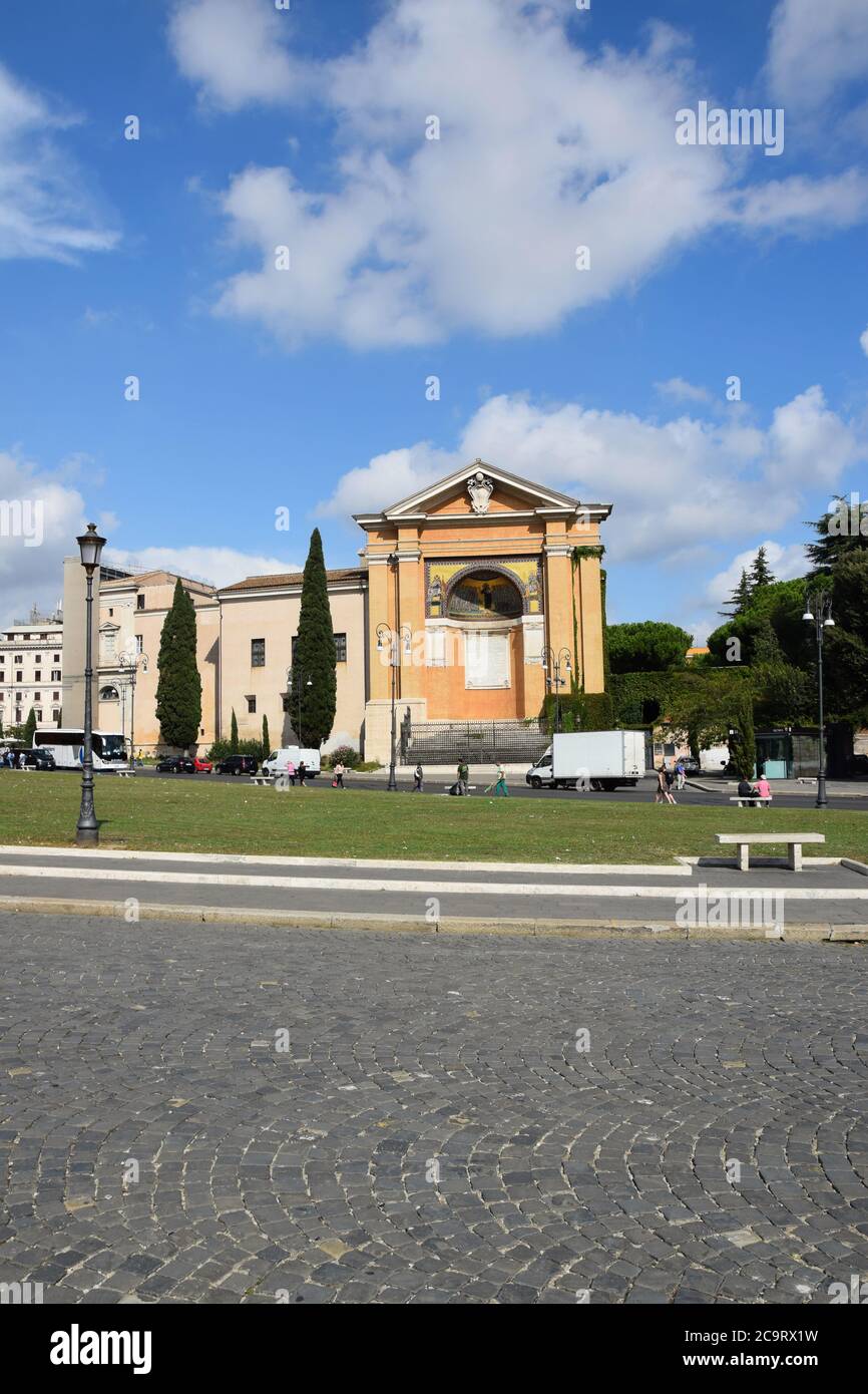 San Lorenzo à Palatio ad Sancta Sanctorum sur la Piazza di Porta San Giovanni à côté de la basilique Saint-Jean dans la ville de Rome, Italie Banque D'Images